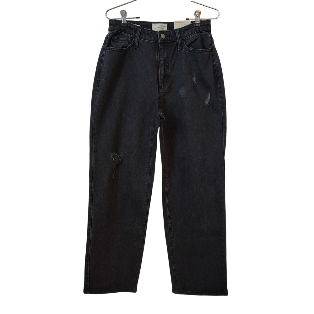 NWT Universal Thread‎ Black Distressed Curvy Vintage Straight Jeans Size 4